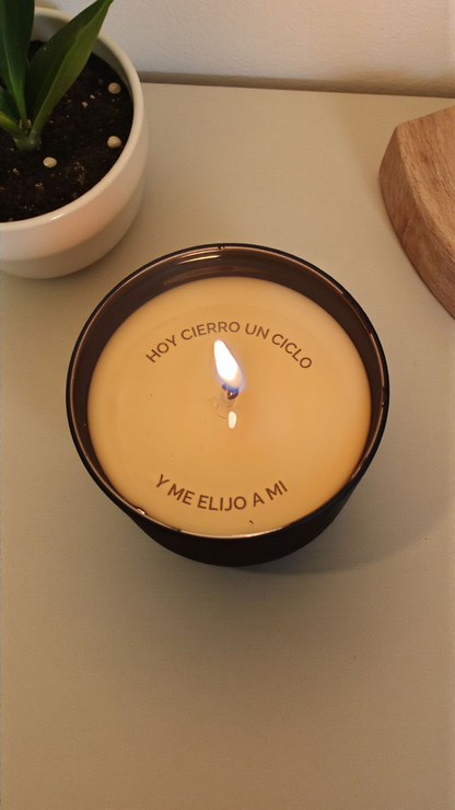 Vela con mensaje oculto